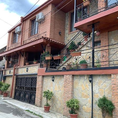 Shios Guest House Sighnaghi Exterior photo